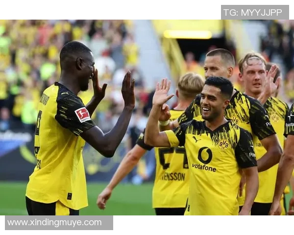 德甲赛季精彩对决柏林联合力克法兰克福展现强大实力